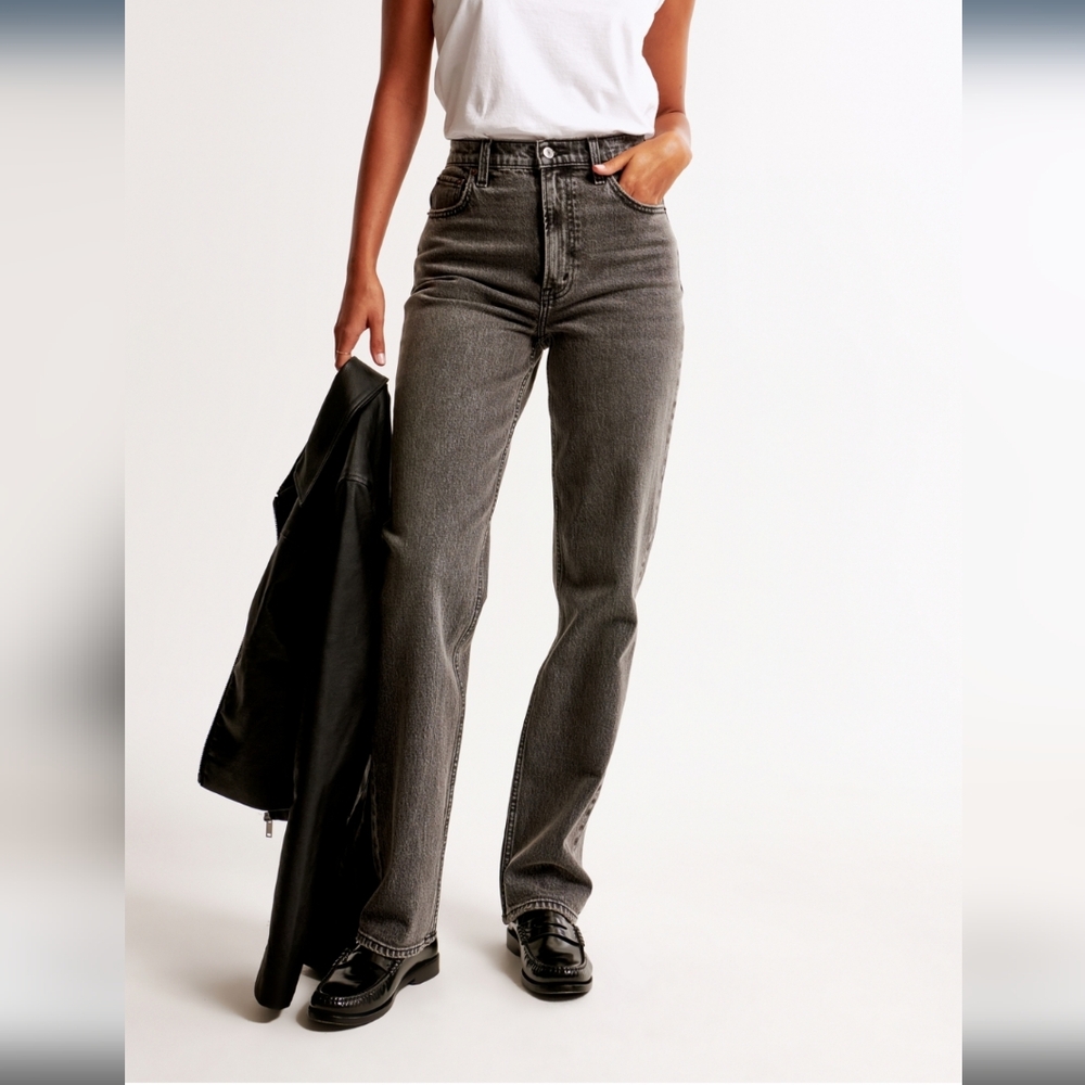 Abercrombie & Fitch curve love ultra high rise 90's straight jean